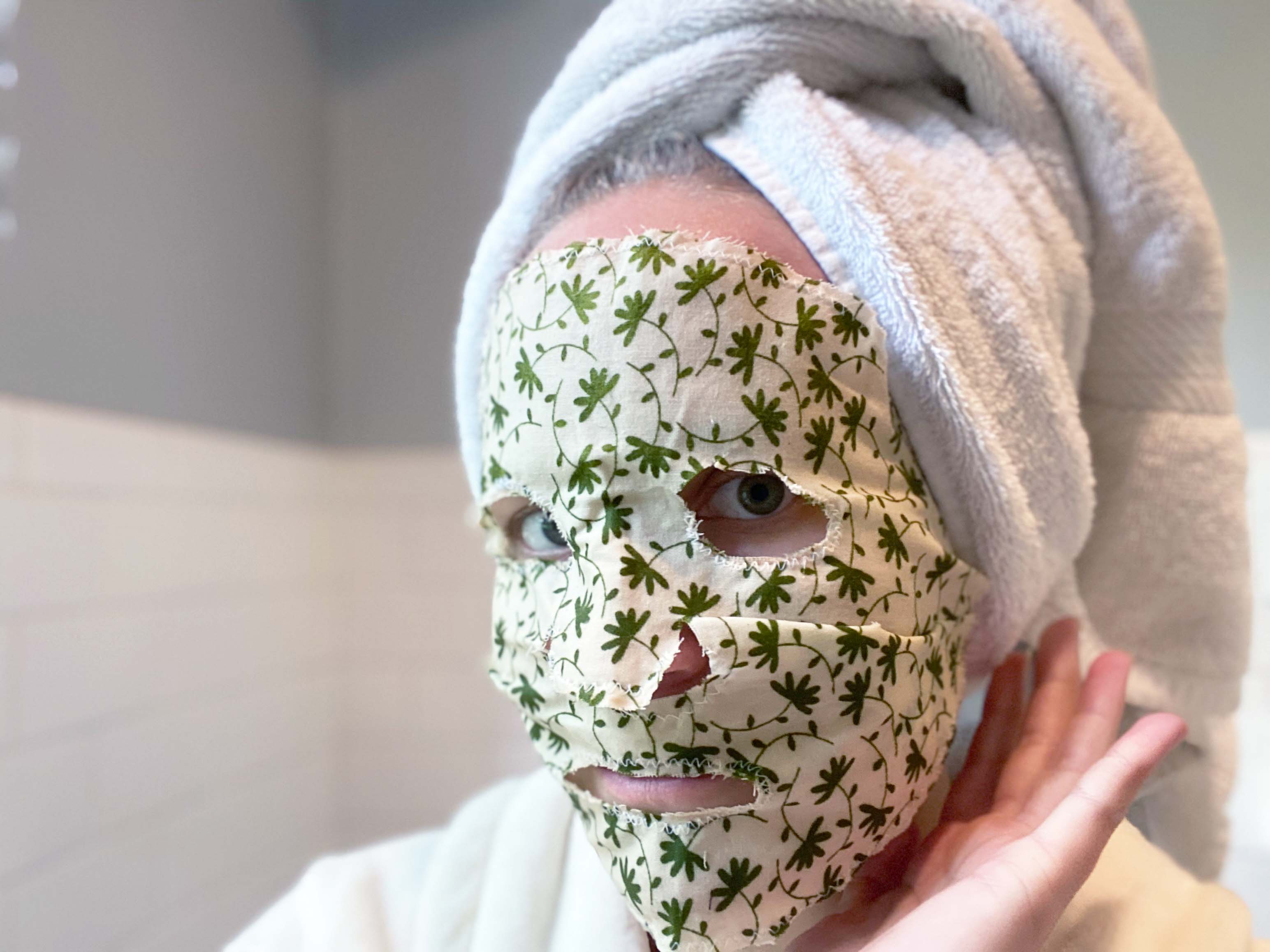 how-to-make-a-reusable-sheet-mask-tiny-waste